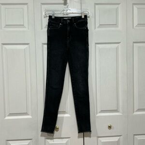 🤎 We The Free Twenty Four Black Frayed Hem Skinny Jeans -00 / 24